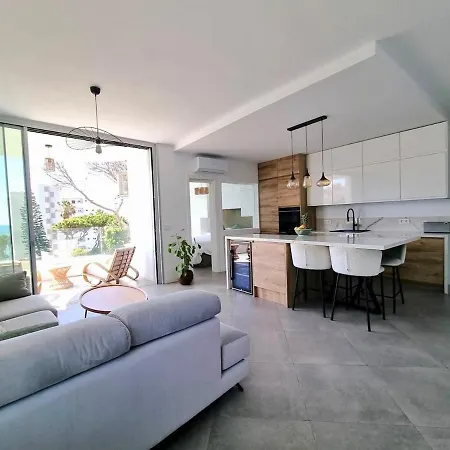 Apartamento Algaida, Luxury Beachfront *