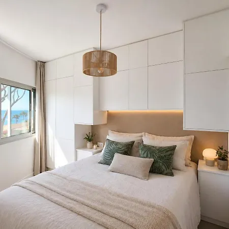 Apartamento Algaida, Luxury Beachfront Sitio de Calahonda