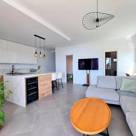 Algaida, Luxury Beachfront * Sitio de Calahonda
